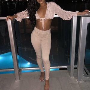 Cropped long sleeve top